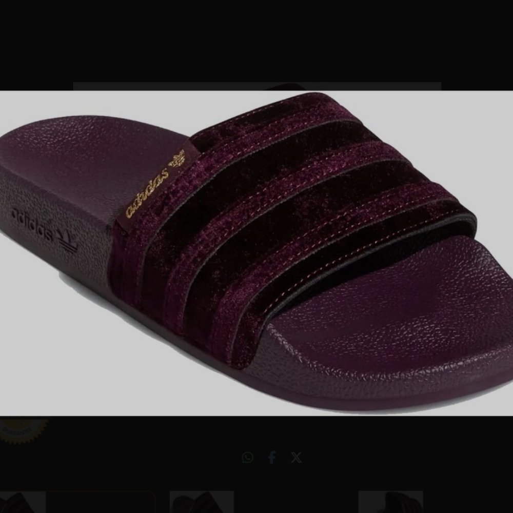 New Wmns Adilette Slide 'Victory Crimson Size 9 - Picture 8 of 15